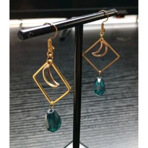 Boho Gold Tone Crescent Moon Geometric Dangle Earrings Teal Faceted Drop 2.5"